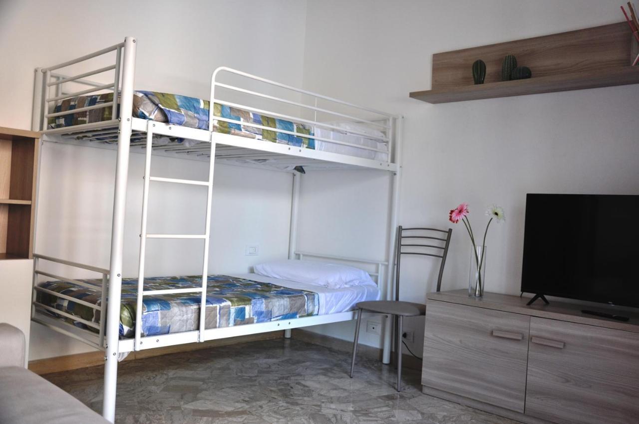 Apartamento Viale Repubblica 307 6 Pietra Ligure Exterior foto